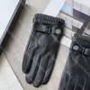 Gants de créateur pour hommes, gants de cyclisme d'hiver, mode lettre en cuir, gants chauds pour hommes, doublure en peluche, cadeau de noël