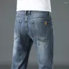 Jeans da uomo 2023 primavera estate sottile sottile semplice casual stretch dritto gioventù pantaloni in denim classici pantaloni blu maschili