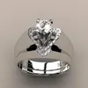 New creative heart-shaped diamond ring female European and American fashion generous engagement ring set ring whole268c