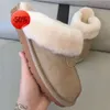 Damen-Hausschuhe aus Baumwolle, Pelz-Slides, klassische Designer-Kinder-Babystiefel, Rindsleder, Wildleder, Wollmischung, Winter-Pantoletten, WGG, flauschige Clogs, Schneeschuhe, Größe 20 h