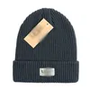 Créateur de mode MONCLiR 2023 automne et hiver nouveau chapeau de laine tricoté chapeau tricoté de luxe site officiel version 1: 1 bonnet artisanal 18