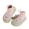 Primeiros caminhantes marca de moda infantil bebê berço sapatos menino booty nascido criança menina sola de borracha antiderrapante calçado de desenhos animados por 1 ano