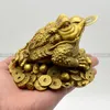 Decorative Objects Figurines Feng Shui Small Three Legged Money For Frog Fortune Brass Chinese Coin Metal Craft Home Decor Gift Decoration Accessories 230925