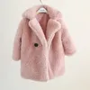 Cappotto Moda Bambina Giacca invernale Pelliccia spessa Bambino Bambino Caldo Pecora come lana Capispalla Abiti di alta qualità 214Y 231008