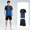 Herrspårsport Sportdräkt Summer Ice Silk Gradient Snabbtorkning Kort ärm T-shorts Shorts Running Fitness Training Two Piece Set