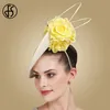 Hüte mit breiter Krempe FS Beige Weiß Kentucky Big Fascinators für Hochzeit Haar Cocktail Kirche Elegante Frauen Fedora Lady Fancy Flower Kopfbedeckung 231005