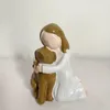 Figurine decorative Ragazza carina e cane Ornamento in resina Design Casa Soggiorno Arredamento camera da letto Statua Animale domestico Souvenir Modello artistico Regalo per bambini