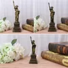 Dekorativa objekt Figurer USA Landmarks Staty of Liberty Metal Model Desk Decoration Gadget Craft Gift 230928