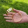 Hoop Huggie DOREMI personnalisé creux lettre boucle d'oreille cerceau épais plaqué or boucle d'oreille cerceau creux personnalisé bijoux de mode 231005