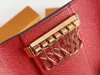Yüksek kaliteli lüks tasarımcılar anahtar cüzdanları kadın moda debriyaj çantaları zincir cüzdan anahtar kasa kartı tutucu çanta kutu tozu çantası