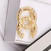 GG GG Design العلامة التجارية S Desinger Brooch Women Rhinestone Pearl Letter Stuil