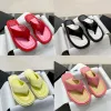 Designer Slippers Pink Red Yellow Women Luxury Fashion Brand Sandals High Quality Fashion Sexy Loafers Universal Beach Flip Flops