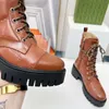 Nieuwe herfst- en wintertopmerk Dames Designer G Gewatteerde veterlaarzen Zwarte laarzen Martin Boots Laarzen met lange mouwen Leren laarzen 35-41 004