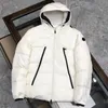 Designer Mens Puffer Jacket huva ner jackor med NFC Mens Winter Coats Kvinnor Ytterkläder broderade armband vinter ytterkläder rockar