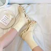 Calcetines de mujer con punta dividida para verano Color caramelo dulce Tabi estilo japonés algodón cómodo de dos dedos