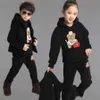 Kledingsets Sportpak voor jongens meisjes Kleding letter Kindervest Hoodies en broeken Trainingspak voor kinderen warme kleding Sport 3ps pak 231005