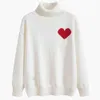 Maglione di design Love Heart Uomo Donna Amanti Coppia Cardigan Rotondo Amis Colletto Moda donna Marchio Lettera Bianco Nero Manica lunga