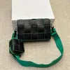 torebki designerskie torebki kaseta tkana torba klapy projektanci oryginalna skóra kontrola torba crossbody Mężczyznę Messenger Czarna torba na ramię