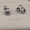 الأرجواني ٪ 90 قبالة الجملة الأنيقة والفخامة Zircon Zircon Zircon مرصع بالمرضى Dangler أقراط مصممة Cystal القرط