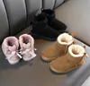 Avustralya Çocuk Ayakkabı Klasik Botlar Kız Ayakkabı Sneaker Tasarımcı Boot Ugge Botlar Sıcak Botlar Çocuk Yarım Kar Boot Kış Erkek Kız Çocuk Ugge Terlik