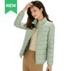 Parkas de plumón para mujer, chaquetas de pato blancas ultraligeras de alta calidad para mujer, Parkas de manga larga para mujer, Tops cortos de tela suave, abrigo cortavientos 4XL 231005