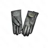 Gants en cuir avec lettres classiques pour femmes, gants chauds d'hiver de styliste, de haute qualité, pour cyclisme en plein air, à cinq doigts