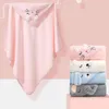 Towels Robes 0-3Y Unisex Baby Bathrobe Flannel Cloak Cartoon Boy Girl Ultra-Soft Hooded Spa Robe Bath Towel born Cover-Up Baby Shower Gift 231006