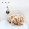 Kvällspåsar dai ni xi lyx Silks Flower Clutch Tote Bag Ladies Bridal Handbag Metal Handle Women Wedding Satin Purse 231006