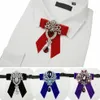 Moda Bow Tie İngiliz Modaya Modaya Modaya Dönüşlü Erkekler Unisex Düğün Partisi Smokin Takı Velvet Kristal Bowtie Üst Uç Lüks El Yapımı Boyun 222Q