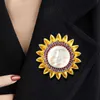 Designer Luxury Brosch Medieval Heavy Industry Sun Smiling Face Brosch Baroque Clothing Accessories Sunflower Corsage