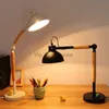Lampes de table Creative nordique fer LED lampe de bureau pliante E27 Protection des yeux lampes de Table de lecture avec interrupteur bureau salon chambre décor YQ231006