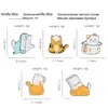 Épingles Broches Dessin Animé Chat Émail Broche Drôle Animal Tasse Papier Sac Orange Blanc Chaton Badge Revers Vêtements Chapeau Sac À Dos Bijoux