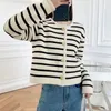 Frauen Strick T-shirts Koreanische Mode Pullover Strickjacke Frauen Gestreifte Gestrickte Herbst Winter Kurze Lange Hülse Weibliche Shrugs 231006