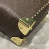 Ny modedesignerväska handväskor Kvinnor axelficka hög kvalitet läder metallkedja täcker crossbody purses lyx mini handväskor väskor