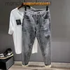 Herr jeans spring nya män streetwear jeans mode motorcykelbyxor koreanska mode casual ungdom hip hop små fötter denim byxor j231006