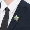 Spilla di lusso di design Spilla di tartaruga con strass di cristallo alla moda e personalizzata Spilla di animali con diamanti intarsiati in lega Accessori per abiti