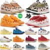 2024 Designerskor Lavin Womens Platform Lavina Leather Curb Sneakers präglade Mother Child Nappa Calfskin Platform Gummi Sole Sole Up Lavins Mesh Trainers