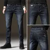 Mäns jeans mode denim jeans män sommar små fötter smala stretch sommar avslappnad svart cowboy tonåringar jeans för män streetwear byxor j231006