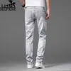 Herren-Jeans, europäische Designer-Ware, hochwertige Herren-Jeans, grau, weiß, bedruckt, einfach, modisch, vielseitig, schmal, gerade, Hose 6Z4C
