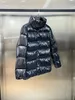 디자이너 여성 복어 코트 다운 재킷 자수 배지 겨울 따뜻한 여성 복어 양모 겨울 코트
