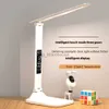 Bordslampor LED -skrivbordslampa USB Dimble Touch Foldbar bordslampa med kalendertemperaturklocka nattlampor för sovrumsstudie Läsningslampa YQ231006