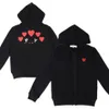 Comme Sweat à capuche Designer Mens Play Sweat à capuche Cdgs Femmes Coeur Rouge Polaire Garcons Casual Jumpers Manteau Lâche Cdgs Sweat à capuche J4WN