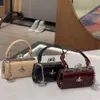 Sra. Red Bag com alta aparência e série de viagens francesas de viagem francesa Bolsa de fundo dura de fundo dura simulada Vivians com luxo leve