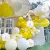 Otros suministros para fiestas de eventos Kit de guirnalda de globos de margarita blanca Decoración de fiesta de cumpleaños de boda Globo de látex azul púrpura rosa amarillo Globo decorativo para baby shower 231005