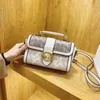 2023 New Live Broadcast Good Style Small Square Old Flower Pulling Car One Shoulder Cross Hand Handle and Women's number 764