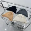 2023 Tasarımcı Şapkaları Kadınlar için Yüksek Kaliteli Beanie Sonbahar/Kış Kapağı Termal Örgü Şapka Marka Bonnet Ekose Kafatası Şapkası Bonnet Kapağı Beanie