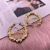 Hoop Huggie 45-75mm Boucles d'oreilles Nom personnalisé Boucles d'oreilles personnalisées XO Hoop Boucles d'oreilles Plaque signalétique Or Acier inoxydable XOXO Hoop Boucle d'oreille pour femmes 231005