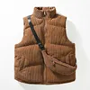 Gilet da uomo Gilet invernale coreano Moda Harajuku Gilet senza maniche da uomo Giacca calda e spessa con zaino Cappotti autunnali in velluto a coste 231005