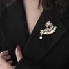 Designer Luxury Brosch Diamond Studded Tiger Head Brooch Pins Brosches For Men and Women Broch Animal Badges Coats dräkter droppande diamanter corsage