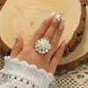 Cluster Ringe Koreanische Retro Perle Perlen Kristall Ring Für Frauen Mode Party Hochzeit Blume Finger Elegante Damen Schmuck Geschenke